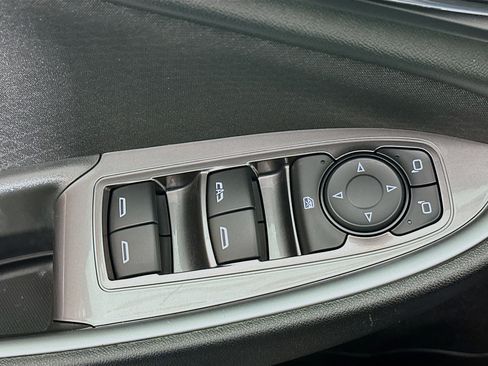 Used 2024 Chevrolet Malibu LT image 15