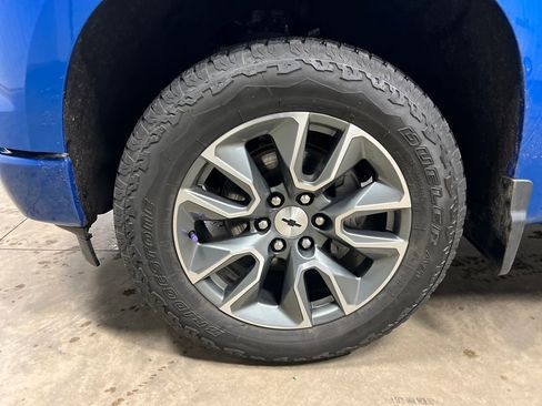 Certified 2023 Chevrolet Silverado 1500 RST image 11