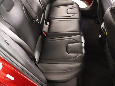 Certified 2025 Hyundai Elantra Limited FWD image 15