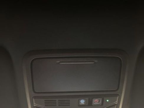 Used 2022 Honda Pilot Black Edition image 15