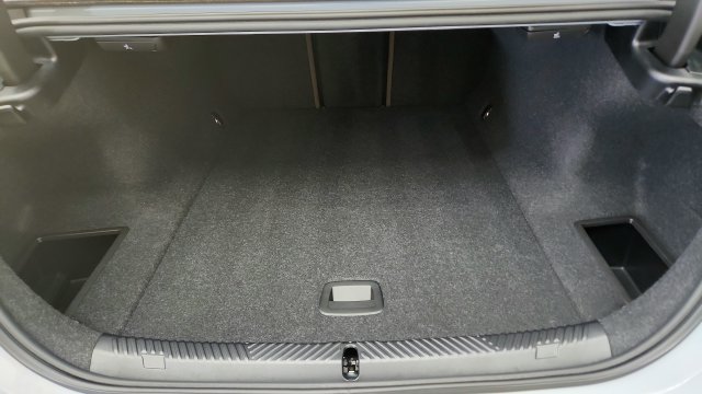 Used 2026 BMW i5 eDrive40 RWD image 30