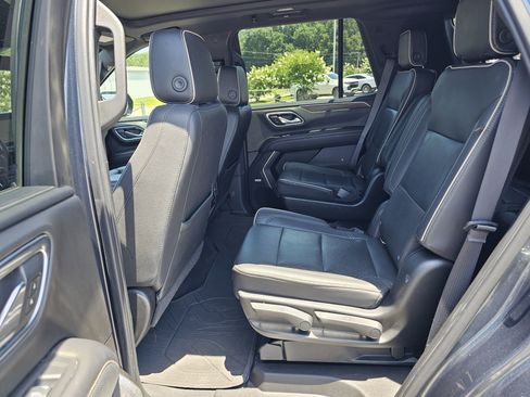 Used 2021 Chevrolet Tahoe Premier w/ Premium Package AWD/4WD image 34