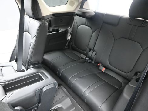 New 2026 Honda Pilot Touring image 21