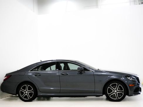 Used 2016 Mercedes-Benz CLS 400 4MATIC image 5