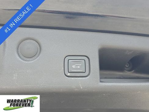 Used 2024 Chevrolet Equinox LT w/ LPO, Floor Liner Package AWD/4WD image 8