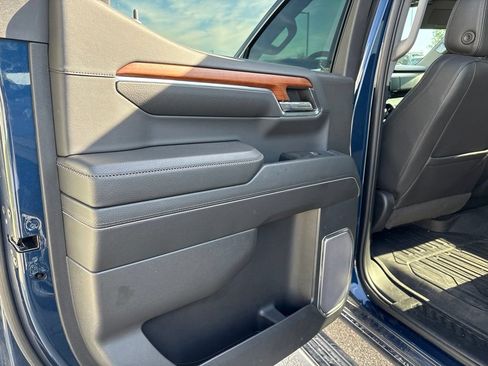 Used 2023 GMC Sierra 1500 Denali w/ Denali Reserve Package AWD/4WD image 19