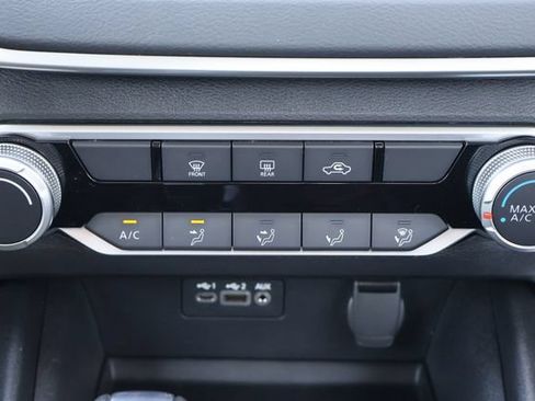 Used 2020 Nissan Altima 2.5 S FWD image 12