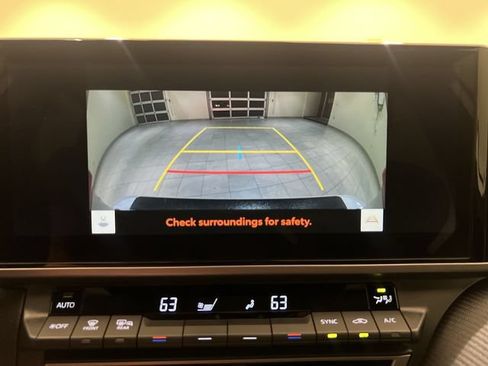 Used 2026 Toyota Camry Hybrid w/ Multimedia Upgrade Package FWD image 14