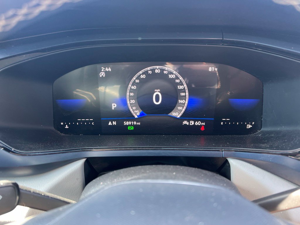Certified 2023 Volkswagen Taos SE w/ Panoramic Sunroof Package FWD image 18