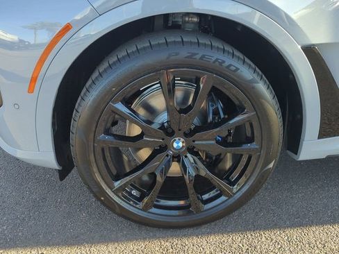 New 2026 BMW X7 xDrive40i w/ M Sport Package image 10