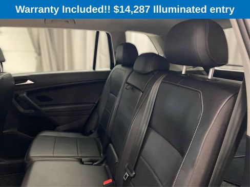 Used 2019 Volkswagen Tiguan SE image 11