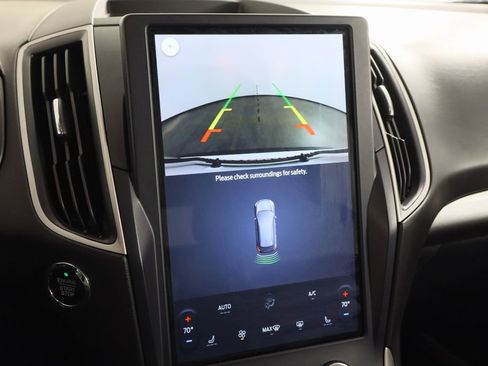 Used 2023 Ford Edge SEL image 35