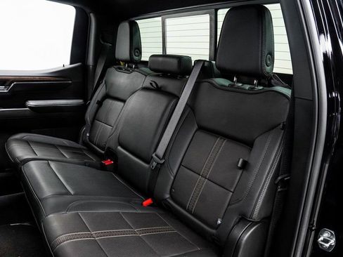 Used 2024 Chevrolet Silverado 1500 High Country w/ Technology Package image 42