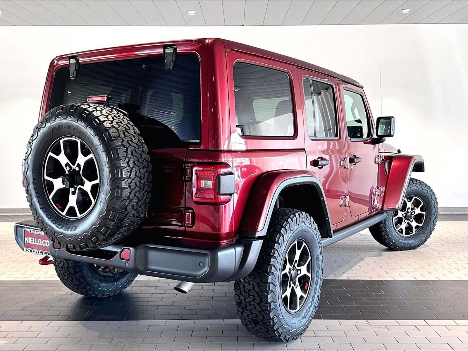 Used 2021 Jeep Wrangler Unlimited Rubicon AWD/4WD image 10