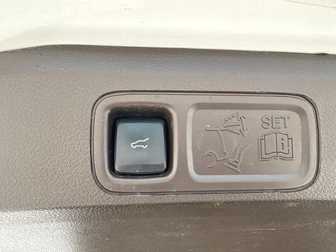 Used 2022 Ford Expedition Max King Ranch AWD/4WD image 12