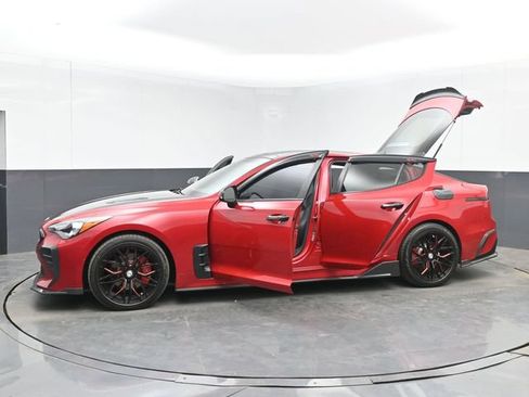 Used 2020 Kia Stinger GT-Line w/ Sun & Sound Package AWD/4WD image 51