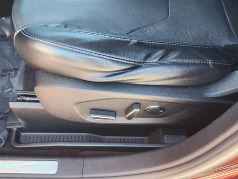 Used 2016 Ford Edge Titanium w/ Equipment Group 302A image 14