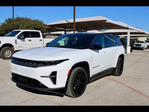 Used 2024 Jeep Wagoneer Launch Edition image 1