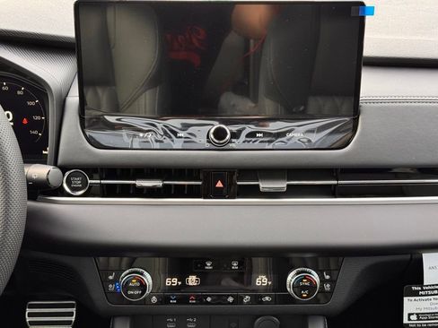 New 2026 Mitsubishi Outlander SEL FWD image 20