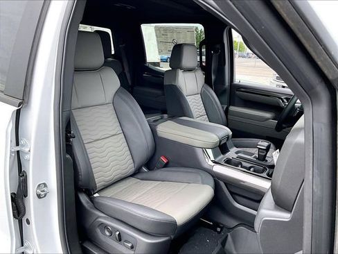 New 2026 Chevrolet Silverado 1500 ZR2 AWD/4WD image 29