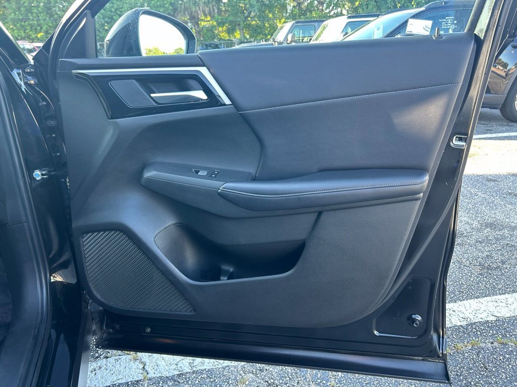 Used 2023 Mitsubishi Outlander SE AWD/4WD image 25