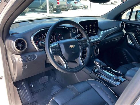 Used 2023 Chevrolet Blazer Premier w/ Driver Confidence II Package FWD image 18