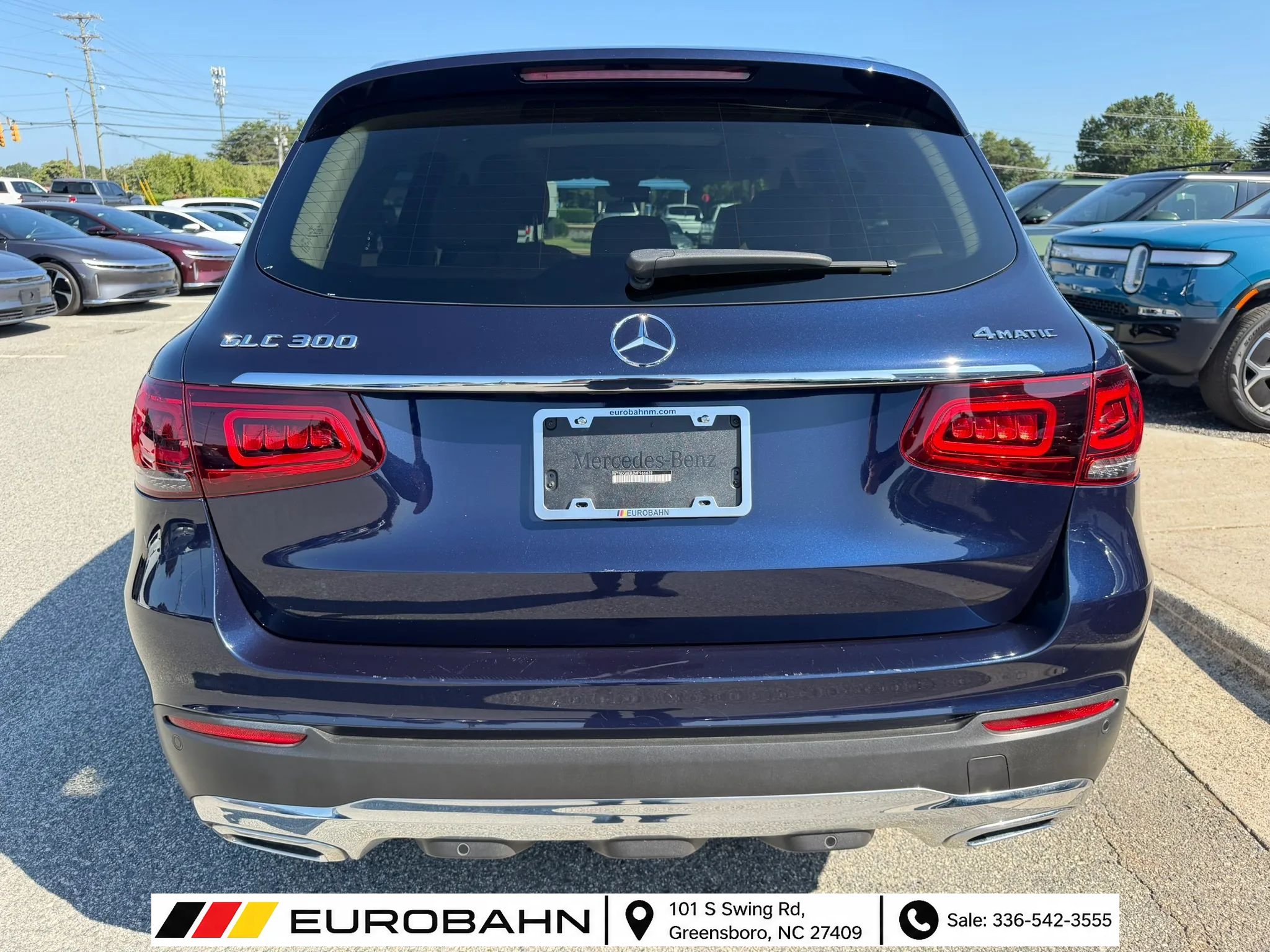Used 2021 Mercedes-Benz GLC 300 4MATIC image 4