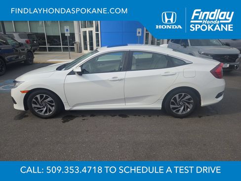 Used 2017 Honda Civic EX image 2