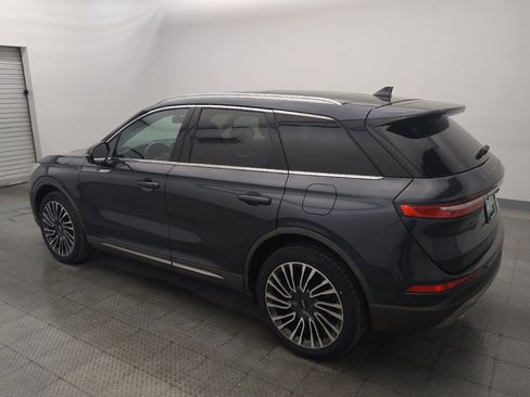 Used 2021 Lincoln Corsair Reserve w/ Equipment Group 201A AWD/4WD image 3