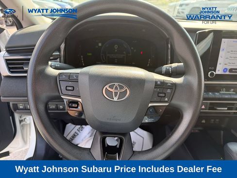 Used 2025 Toyota Camry LE FWD image 19