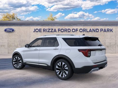 New 2026 Ford Explorer Platinum w/ LUX Leather Package AWD/4WD image 4