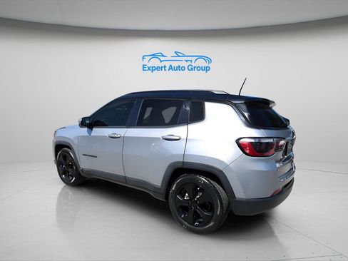 Used 2021 Jeep Compass Latitude FWD image 6