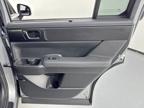 Used 2025 Hyundai Santa Fe Calligraphy image 48