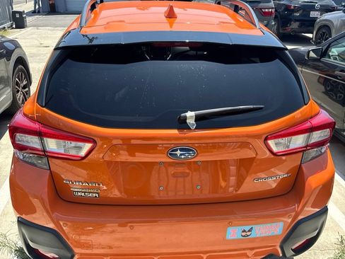 Used 2019 Subaru Crosstrek 2.0i Limited w/ Moonroof Package w/Navigation AWD/4WD image 5