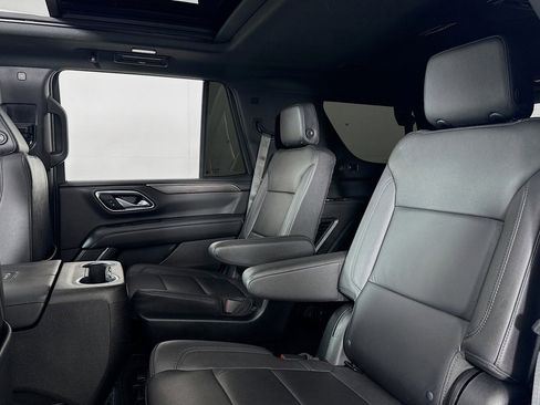 Used 2023 Chevrolet Tahoe Z71 w/ Luxury Package image 7