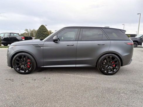 New 2026 Land Rover Range Rover Sport Dynamic SE image 2
