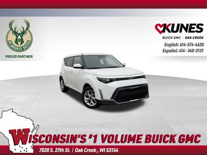 Used 2025 Kia Soul LX w/ LX Technology Package