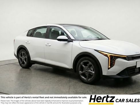 Used 2025 Kia K4 FWD image 1