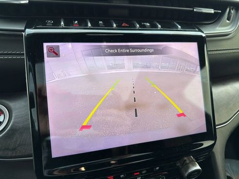 Used 2021 Jeep Grand Cherokee L Overland image 26