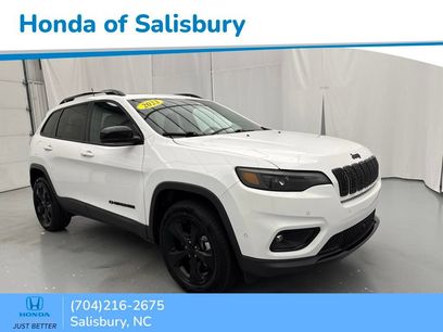 Used 2023 Jeep Cherokee Altitude Lux w/ Lux Elite Package