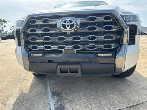 Used 2026 Toyota Tundra Platinum AWD/4WD image 10