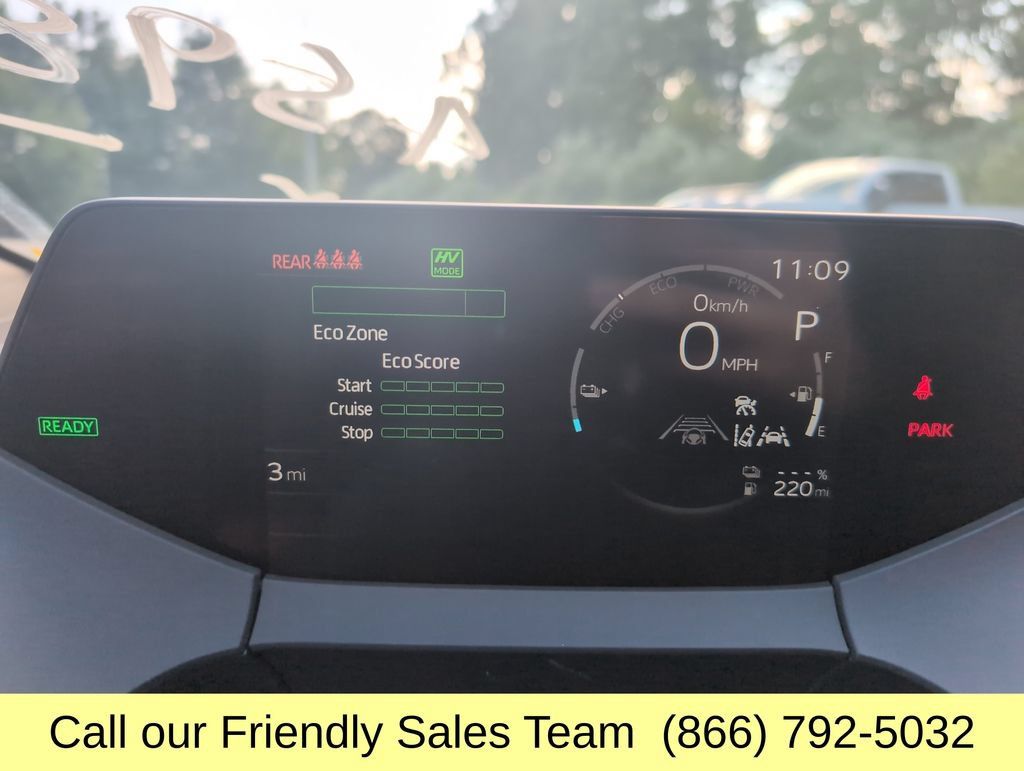 New 2026 Toyota Prius Plug-In Hybrid FWD image 15