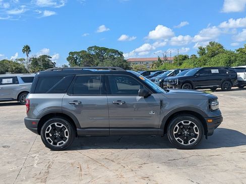 Used 2024 Ford Bronco Sport Outer Banks w/ Tech Package AWD/4WD image 9