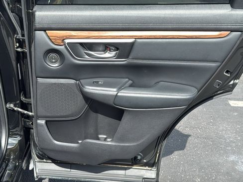 Used 2017 Honda CR-V Touring image 25