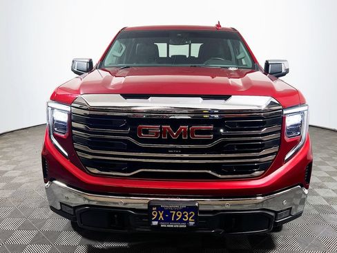 Used 2023 GMC Sierra 1500 SLT w/ SLT Premium Plus Package AWD/4WD image 2