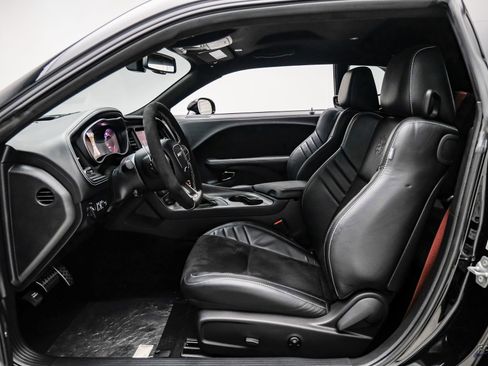 Used 2023 Dodge Challenger SRT Hellcat Redeye image 39