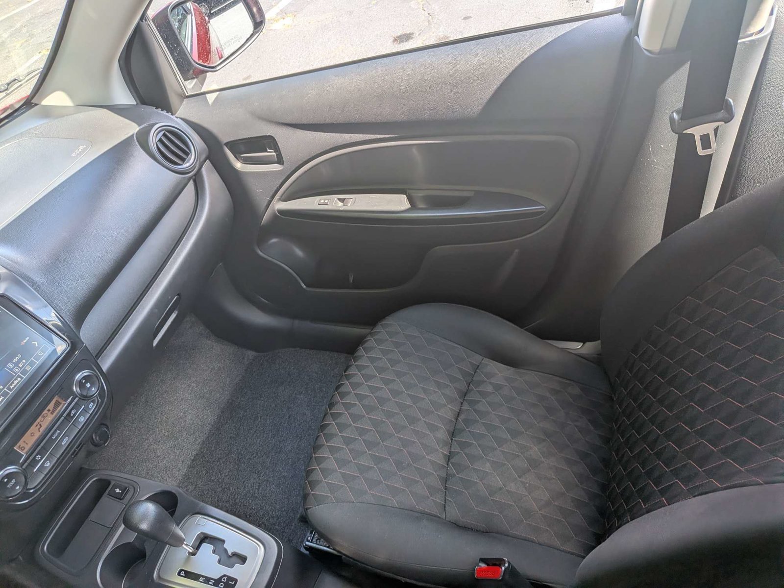 Used 2024 Mitsubishi Mirage ES FWD image 17
