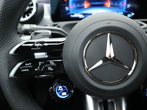 Certified 2025 Mercedes-Benz CLA 35 AMG 4MATIC image 11