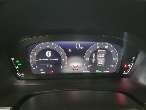 Used 2023 Honda Pilot Elite image 18