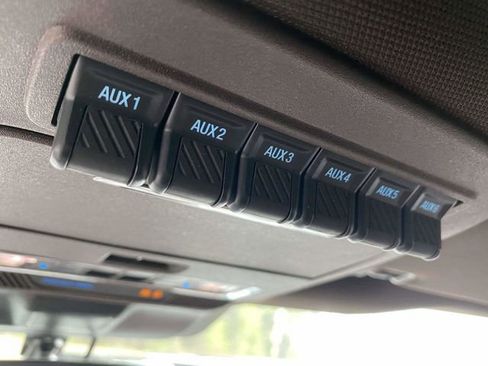 Used 2024 Ford F250 King Ranch w/ Chrome Package image 36